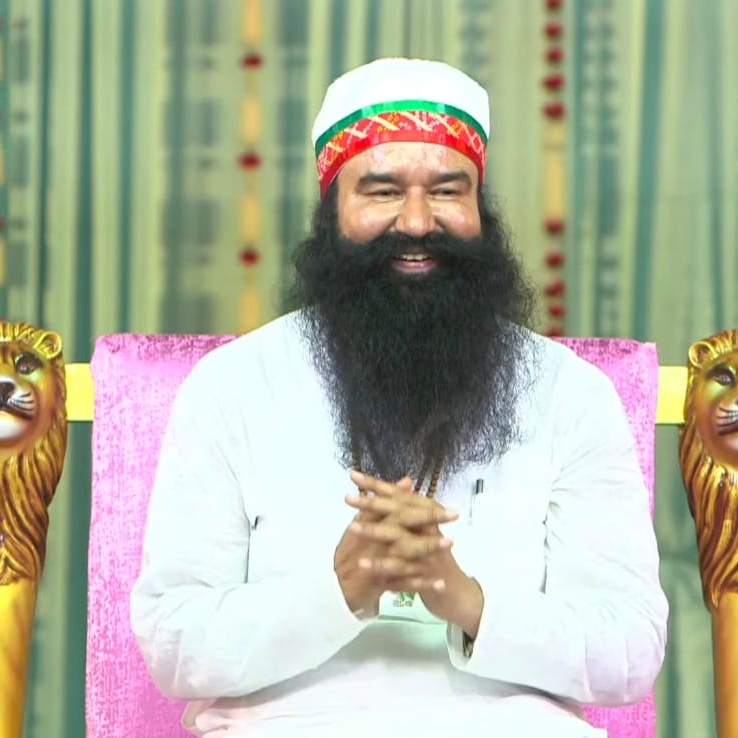 gjanvi130's tweet photo. It is said that fate can not changed but the God has given power to human change fate by doing meditation, Good deeds and human can became #UnluckyToLucky  Saint Dr.@Gurmeetramrahim Ji inspired many people's to do meditation daily. https://t.co/PmklOK8BuW