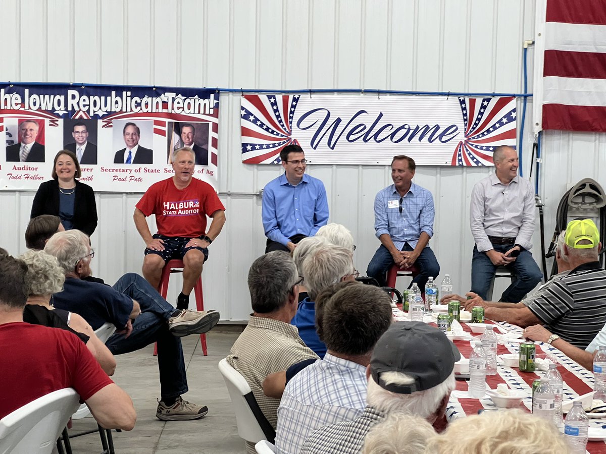 MikeNaigIA's tweet photo. Big crowd in Clayton County tonight to support Iowa’s statewide Republican ticket. Great to be with my friends @PateforIowa @BrennaBird @RobySmithIA and @ToddHalbur. Northeast Iowa is ready for the RED WAVE in November! https://t.co/QEYoXWp43S