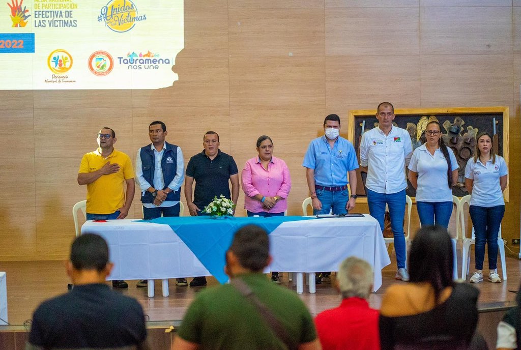 TeleAmaya's tweet photo. #TodaGloriaADios
Se llevó a cabo intercambio regional de experiencias, contó con la #Coordinadora de la @mesanalvictimas Eucaris Salas, Director Territorial #UnidadDeRestituciónDeTierras, Defensor del Pueblo, Personero Municipal. Gracias a la #MDPEV Josue Alirio Barrera. https://t.co/MF5buSuArM