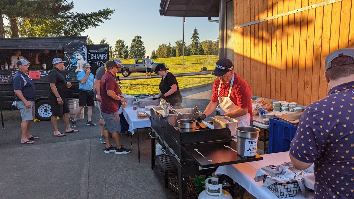 Burger_Bastard's tweet photo. #MayorOfMapleValley
In for a review... https://t.co/5ASYWEFBOt