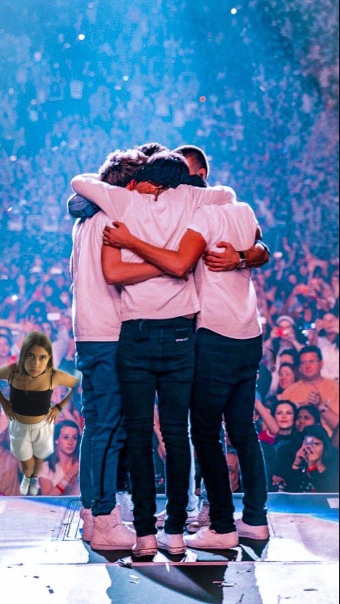 nhzllxtheshow's tweet photo. One Direction siempre va hacer la mejor etapa, ellos marcaron mí vida con su música, su historia y a pesar de que tomaron diferentes caminos siempre estaré apoyando/orgullosa de cada unos de ellos son excepcionales y talentosos artistas y personas, los amo #12yearsofonedirection https://t.co/2dwGykFCbi