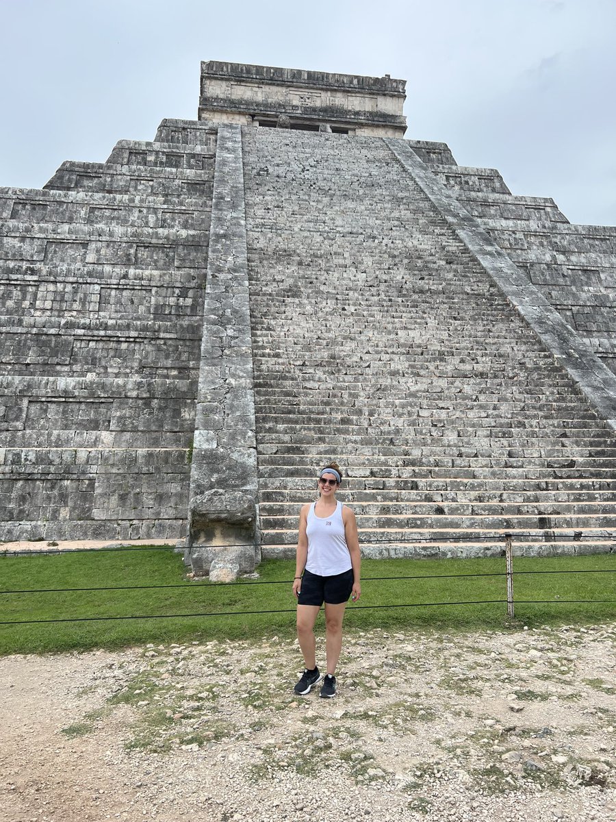 this was a long-ass WEEK. tomorrow I’ll be streaming Stray around 2pm ET and chatting and catching up with yous guys 😌🧡 

here’s Chichén-Itzá! specifically, the Temple of Kukulcán. you can clap at its base and it sounds like a bird call. freakin SICK