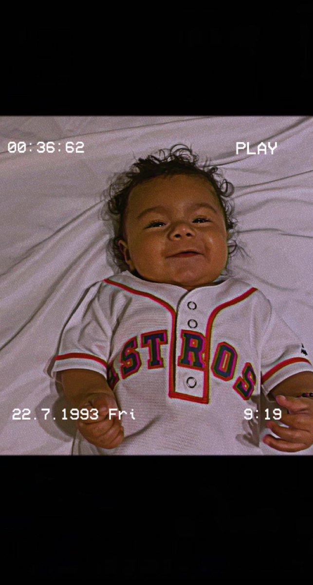 _ahernandxz's tweet photo. My curly head 🥺💙 stop getting so big https://t.co/JxcDrCKNYu