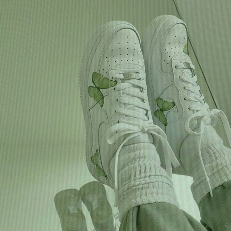 .•`★ K-dramas similares a True Beauty ★´•.

— 🐻