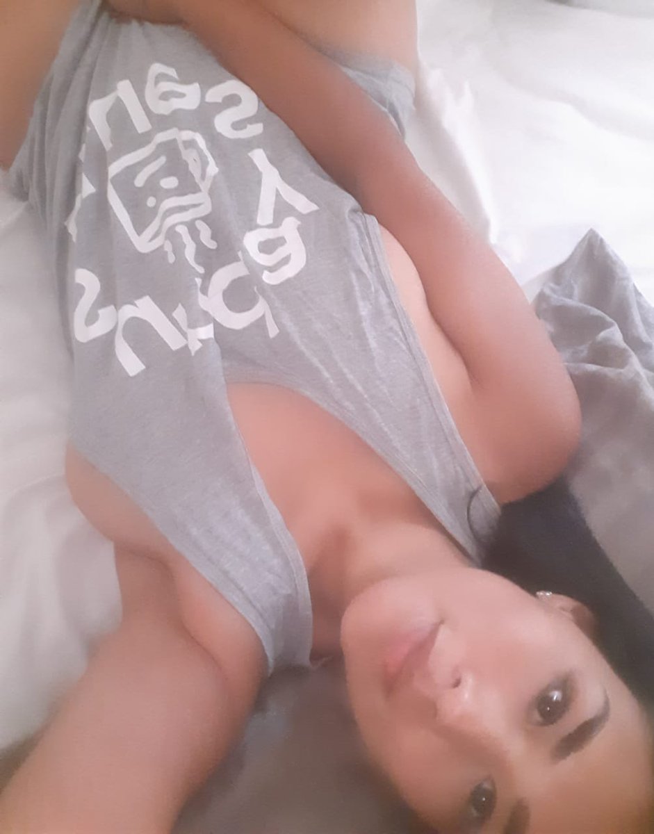 Bebé hermosa chat #mujerescalientes #MujeresHermosas #mujeresmaduras #sexygirls