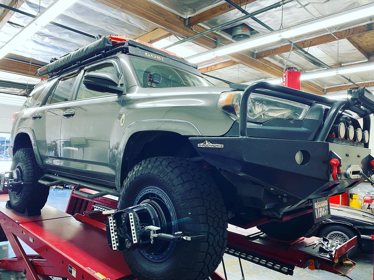 ProAlignment's tweet image. Another day at the shop! #wheelalignment