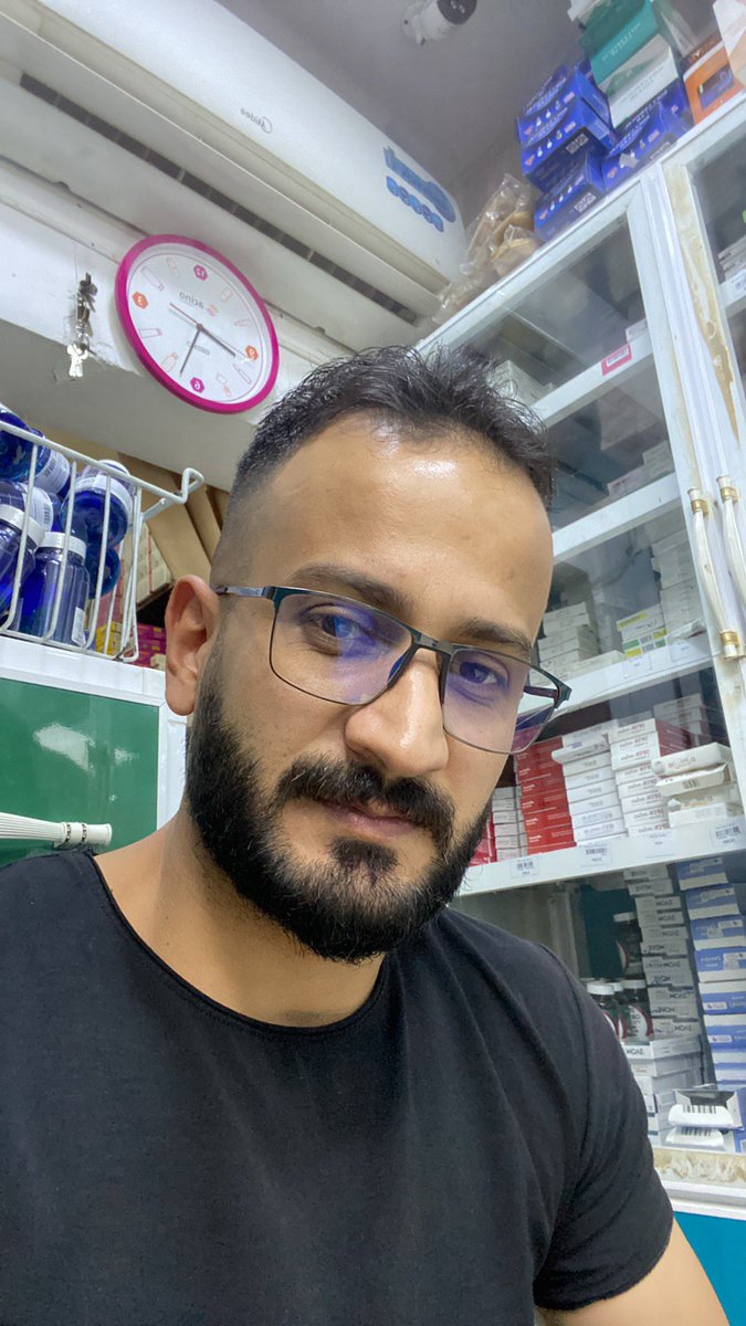 عند غياب الذئاب تكثر الكلاب