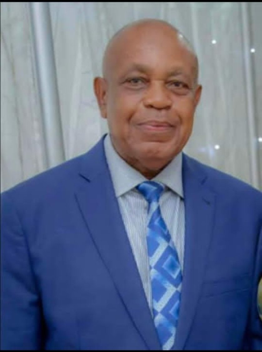 Mes larmes coulent à profusion, c'est mélancolique. Le grand réalisateur de la RTNC, KALIMASI MBUNGU n'est plus.  Mon cœur bat la chamade et je suis affligé. J'ai des palpitations à la fois pectorales, stomacales, et cardiaques incommensurables. KALIMASI, où es-tu? Repose en paix