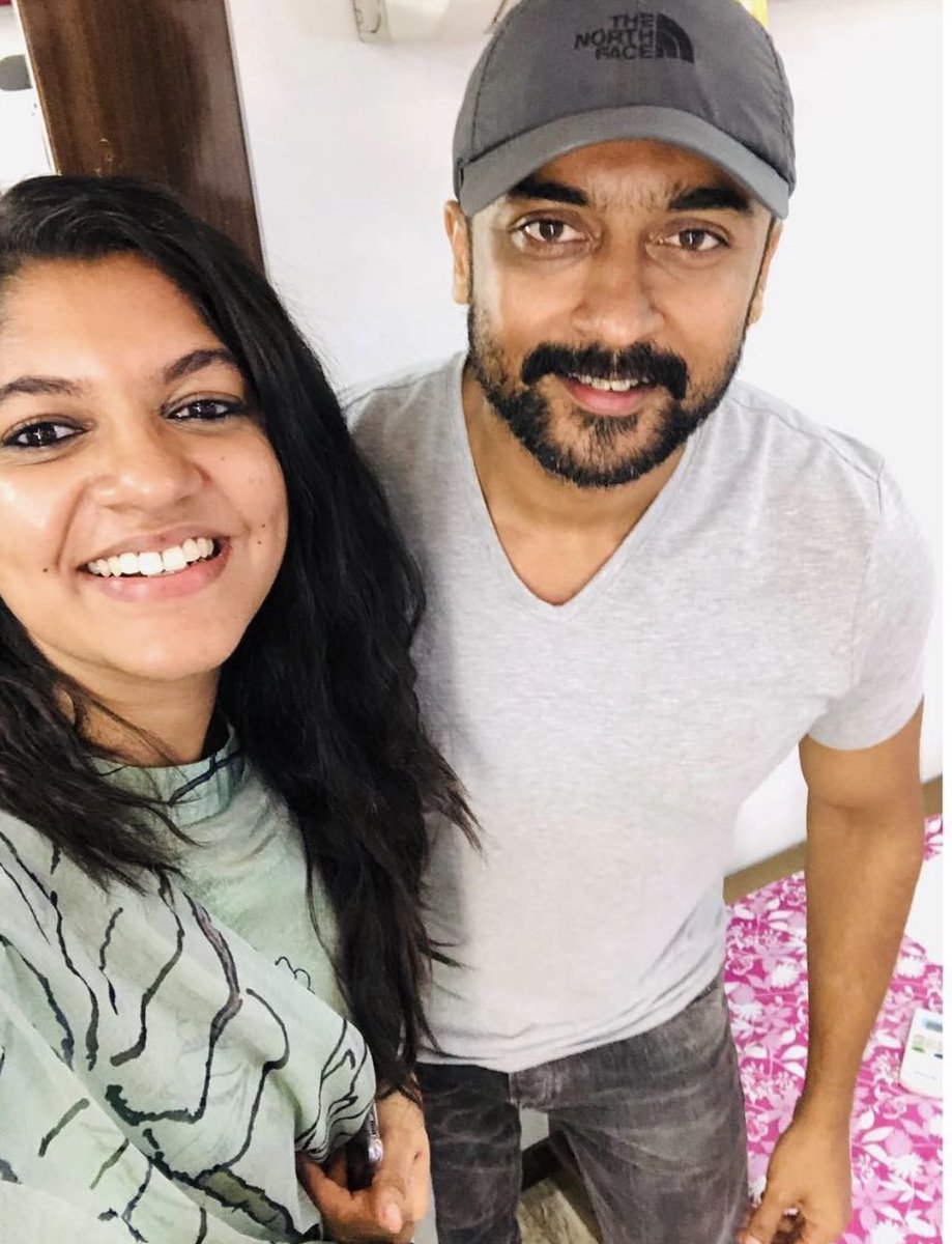 Aparnabala2's tweet image. Happy Birthday to one of most humble human beings I have ever met ! I have learnt so much from you as an artist. Thank you for trusting me with Bommi. 
Forever grateful for Soorarai Pottru! 

Congratulations to you sir. You are an inspiration❤️✨

@Suriya_offl 
@rajsekarpandian