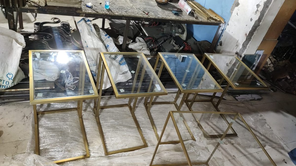 MHomedecore's tweet photo. WE MADE NEW TABLE GOLDEN..... 🔥🔥 Look Great. Good Price, Great Quality For More Info Contact Us.... 🔥 #homedecor #handmade #designurhomes #style #decor #stylish #mirrorwork #workinprogress #thinkbeutiful #funiture #candles #candlestand #event #eventitems #eventplanner https://t.co/ALRKE7PRSa