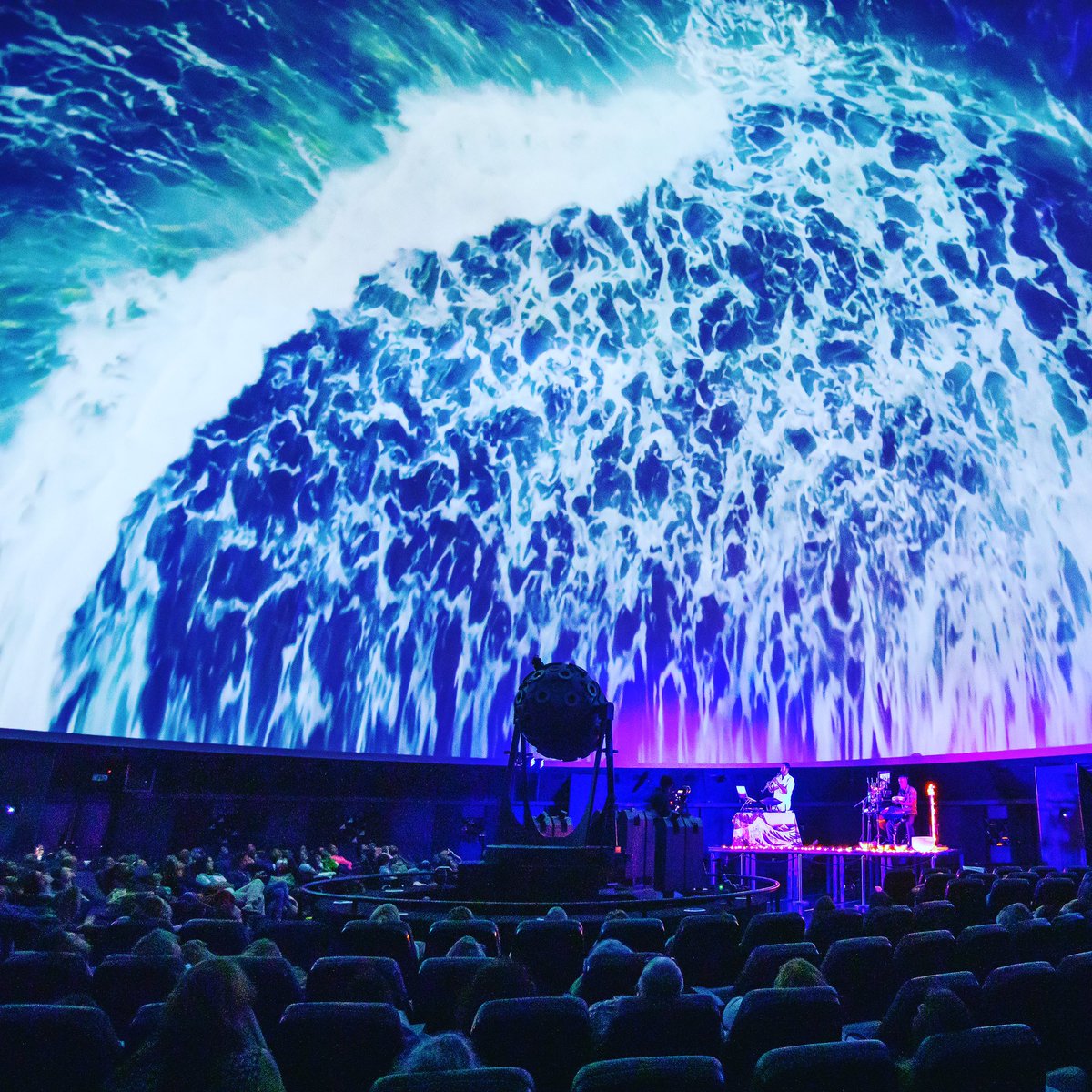 EmbodiedSounds's tweet image. Our immersive production of “Sounds of the Ocean” at the United Nations Ocean Conference 

@PeaceBoat_US @blueplanetalli @5MinBeachClean @visuaalbooking 

#immersive #wellness #ocean #unoc2022 #lisbon #planetarium #soundmeditation