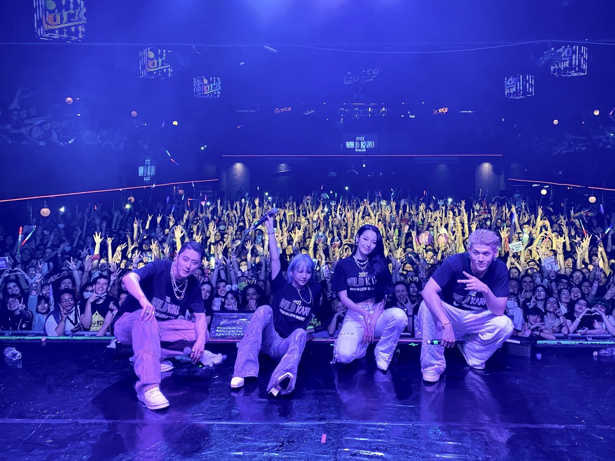 KARD_Official's tweet photo. [#KARD]
2022 WILD KARD in São Paulo

#KARD #카드
#2022_WILD_KARD_in_Brazil https://t.co/9mNZVkZ70w