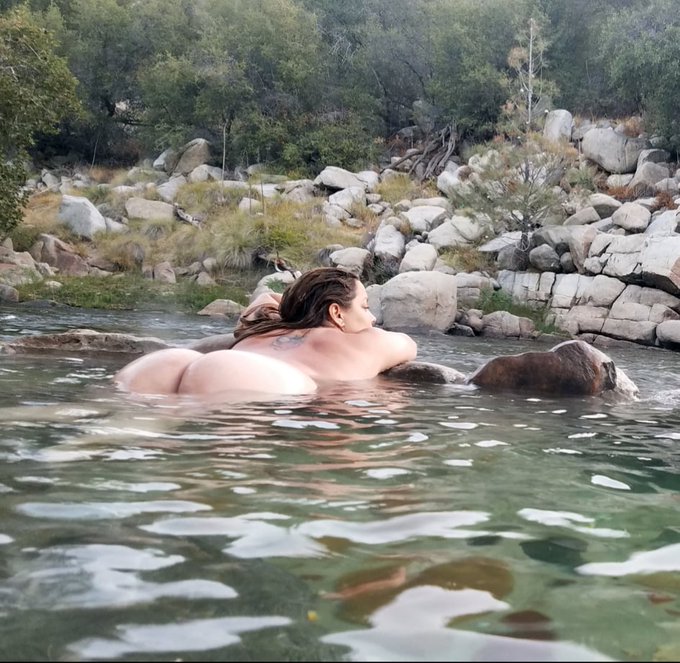 Naked Gaia’s pics and videos