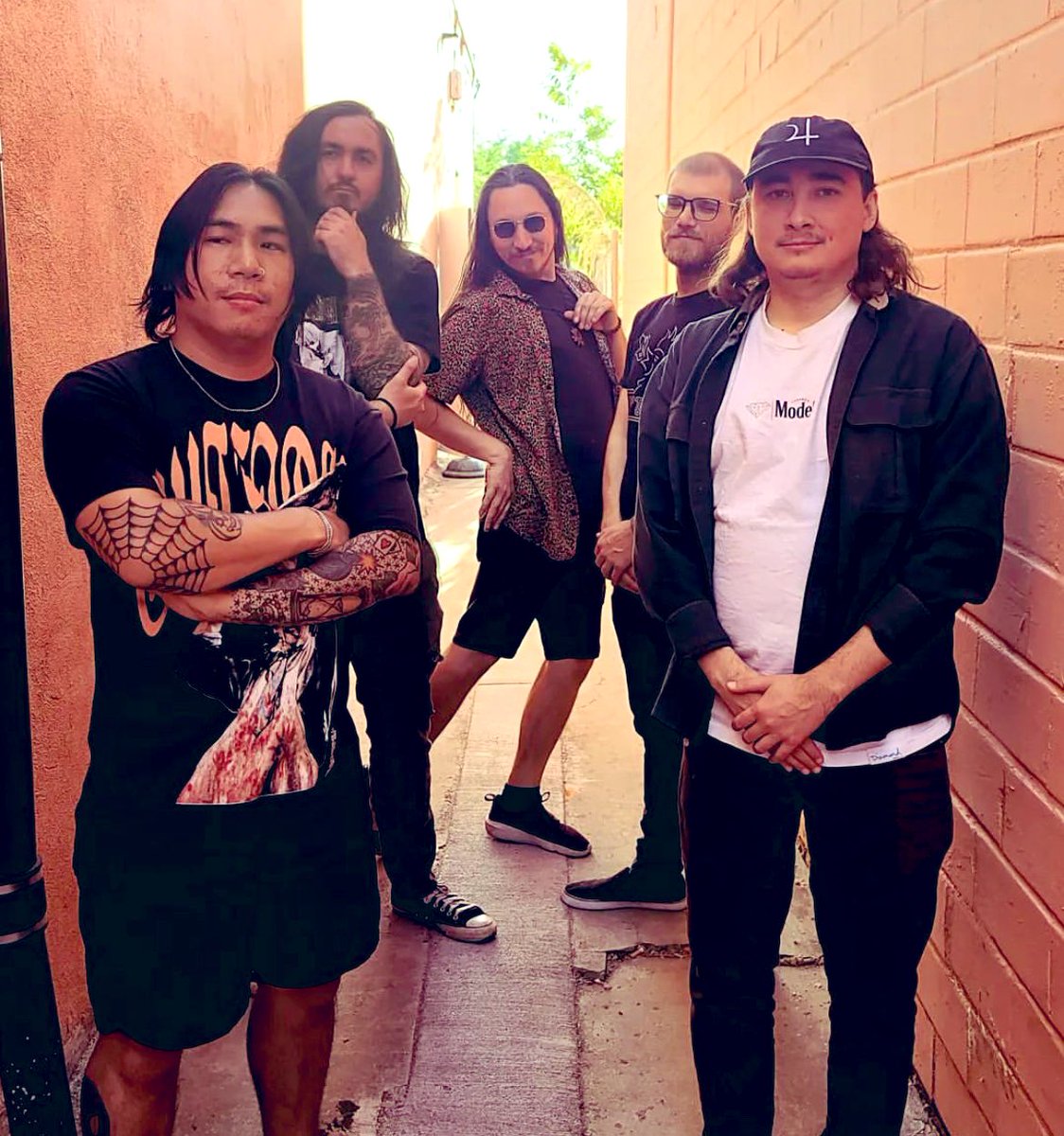 ggaemerofficial's tweet photo. Making noise with the boys! 
@perfectscoreca 
#poppunk https://t.co/J42fGz4qiz