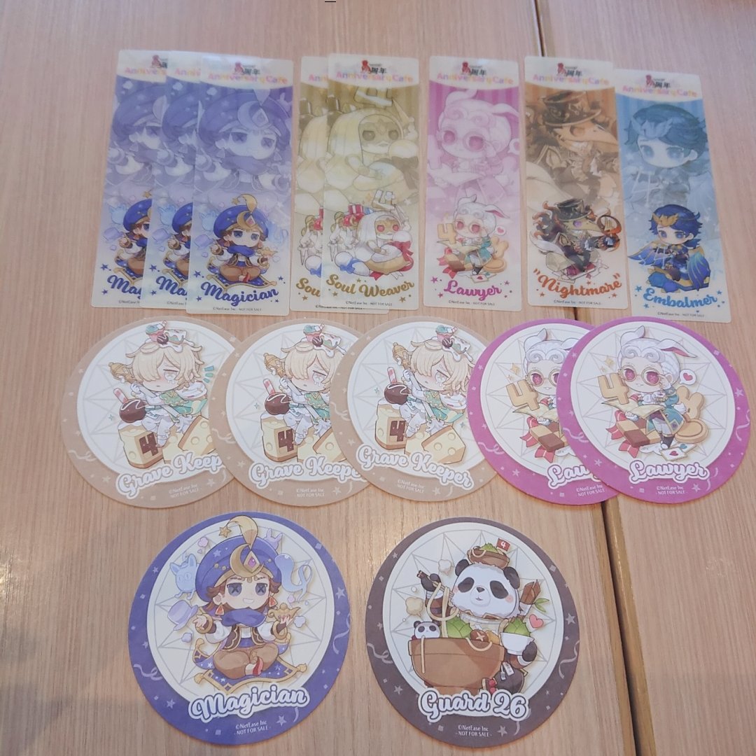 Jerry__782's tweet photo. 【交換】第五人格 identityⅤ スイパラ 4周年

譲) 墓守、納棺師、小説��、芸者、結魂者、マジシャン

求)同種傭兵、探鉱者
友人分で弁護士缶バッジ1（小説家との交換）

本日新宿（17時~池袋）でのお手渡しを希望しております。 https://t.co/vYtx6bdhmp
