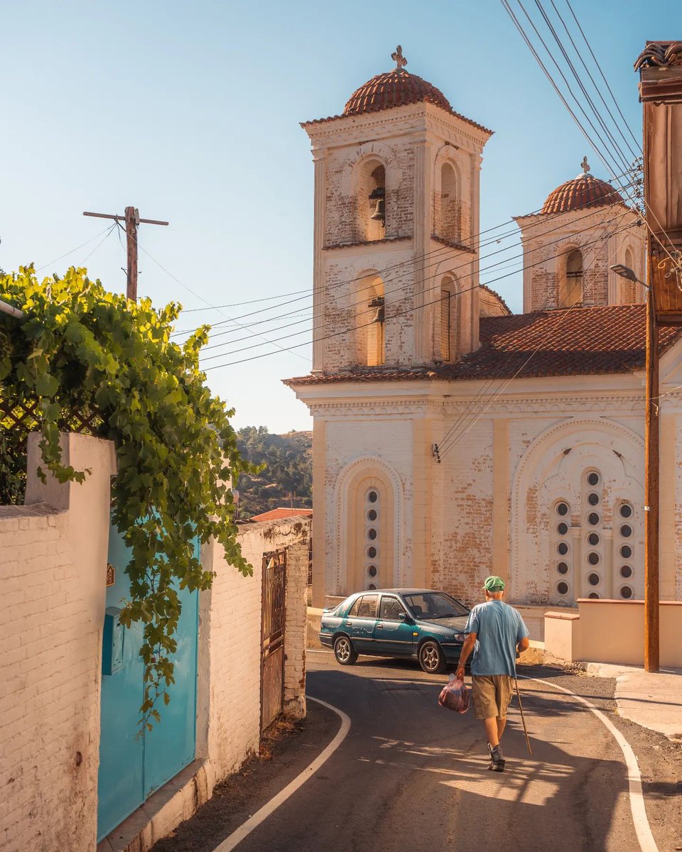 visitcyprus's tweet photo. Plans for the weekend? What about discovering the charming villages of the Troodos Mountains? 🌲🏘

#visitcyprus #Galata #Nicosia
📷 @adriengqt.photo https://t.co/BBnlggIGDX