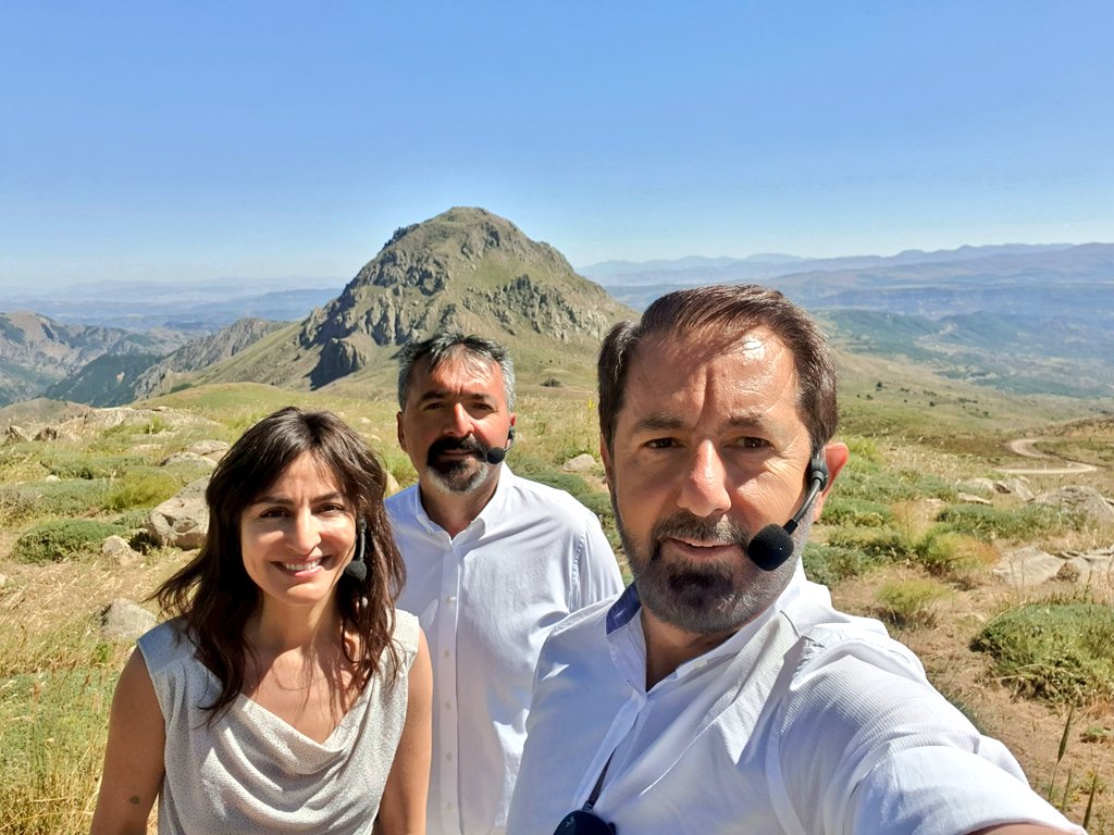 Serhan Asker (@serhan_asker) on Twitter photo Başlıyoruz..
Rakım 2884..
Ve Sülbüs Dağı'nda #perivadisinesahipçık diyoruz..
Haydi sade kahvemizi rica edeyim ve yazın görüşlerinizi..
<a href="/sasa_serap/">Sasa Serap</a>
<a href="/SabriAkyrek3/">Sabri Akyürek</a>
<a href="/yayladere2/">YAYLADERE BELEDİYESİ</a>
<a href="/halktvcomtr/">Halk TV</a>
#görkemlihatıralar Başlıyoruz..
Rakım 2884..
Ve Sülbüs Dağı'nda #perivadisinesahipçık diyoruz..
Haydi sade kahvemizi rica edeyim ve yazın görüşlerinizi..
<a href="/sasa_serap/">Sasa Serap</a>
<a href="/SabriAkyrek3/">Sabri Akyürek</a>
<a href="/yayladere2/">YAYLADERE BELEDİYESİ</a>
<a href="/halktvcomtr/">Halk TV</a>
#görkemlihatıralar