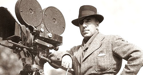 mariobianchi18's tweet photo. Il #23luglio 1948 moriva #DavidWGriffith. Cinema inteso come tecnica ed arte basato sul montaggio. Inventò il #flashback, il primo ad avvicinare la macchina da presa agli attori girando in interni ed in esterni. Suoi capolavori assoluti come Nascita di una nazione e Intolerance. https://t.co/Eg07WgNL1S