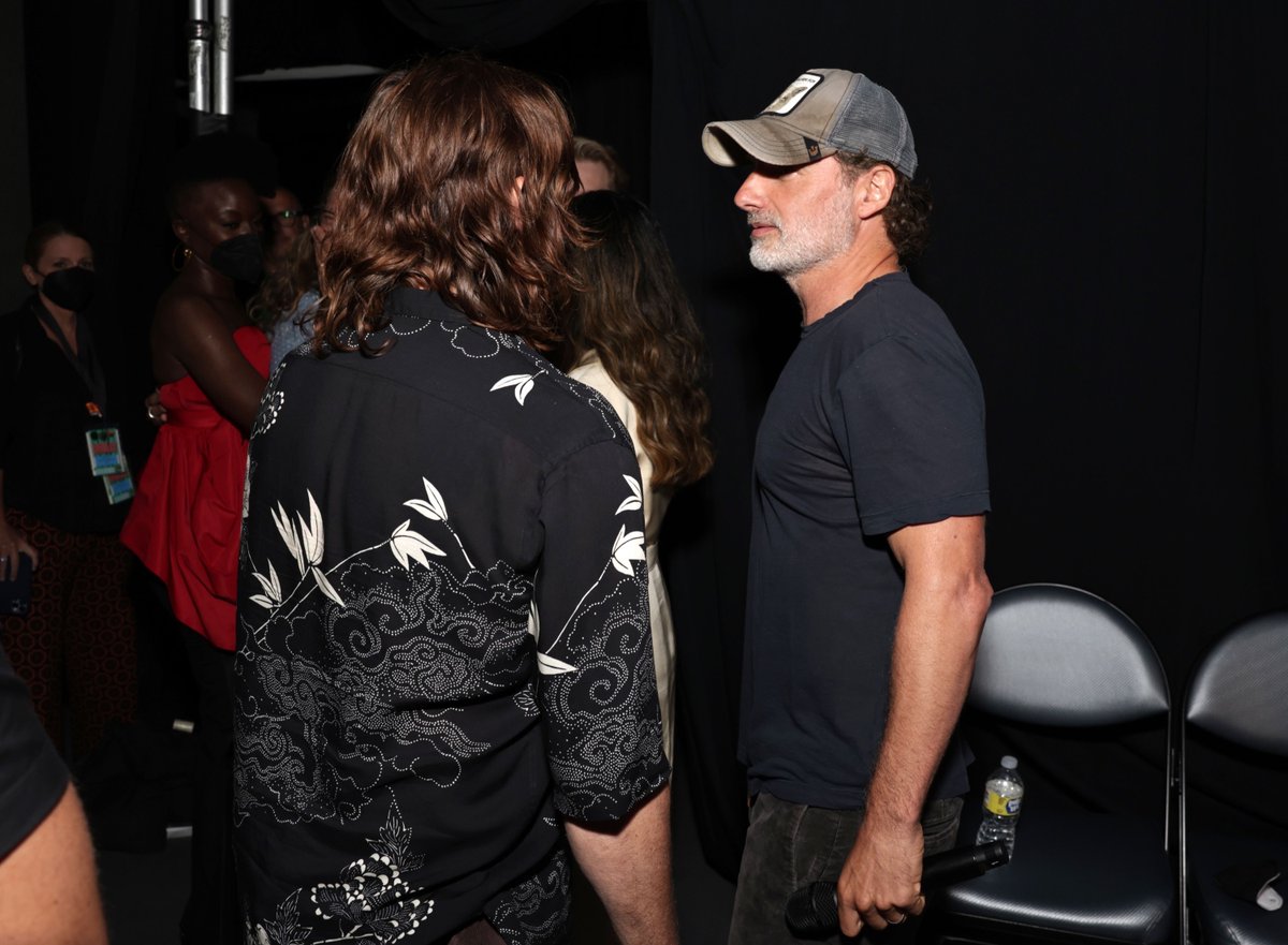 AndyLincolnOrg's tweet photo. Photos: Andrew Lincoln Attends SDCC 2022 https://t.co/fo9ZxL1Hmv #AndrewLincoln #TheWalkingDead #SDCC https://t.co/0DdY2HfPKu