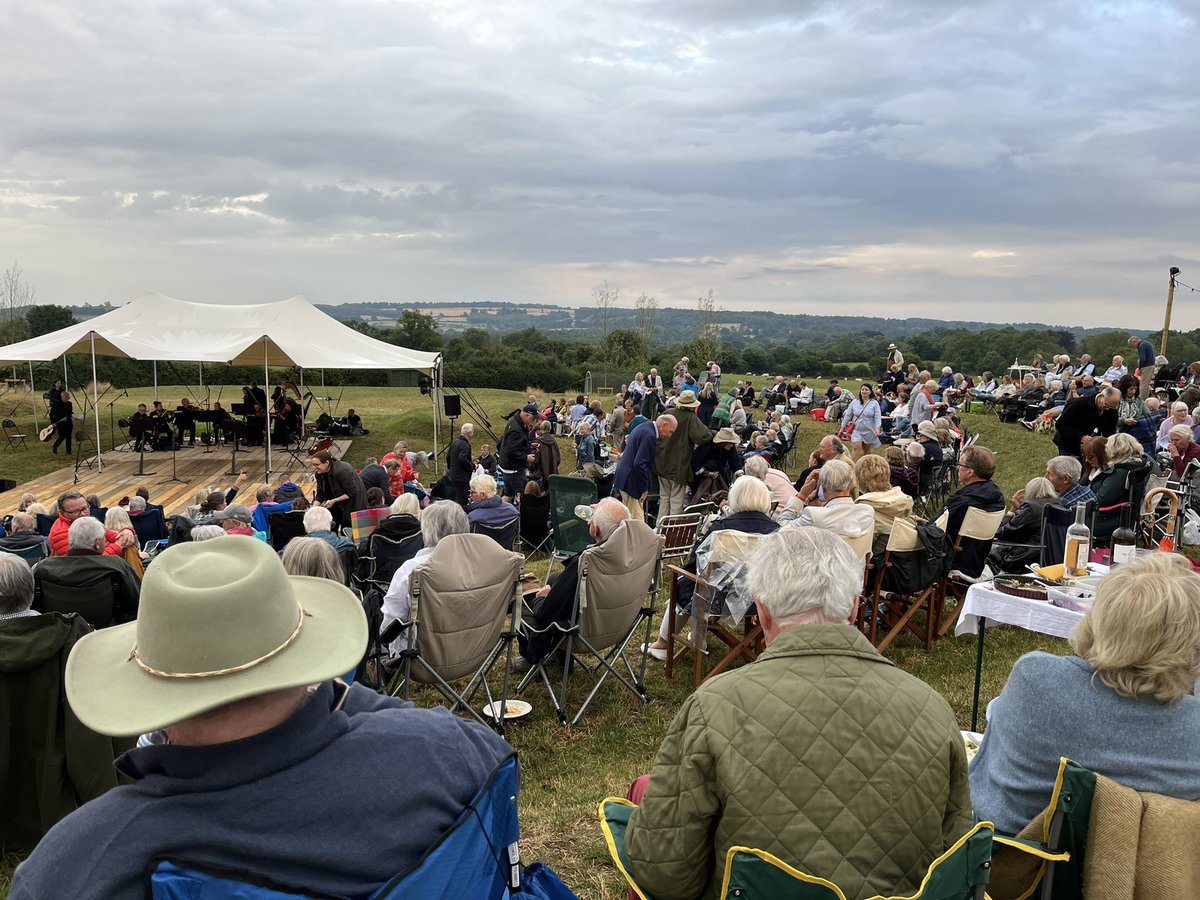 Another great night at our local theatre #Oddington despite the first rain for ahead <a href="/AmphiBerrybank/">Amphitheatre Berrybank Park</a> - #LaurieLee celebration in words and music. Sold out.