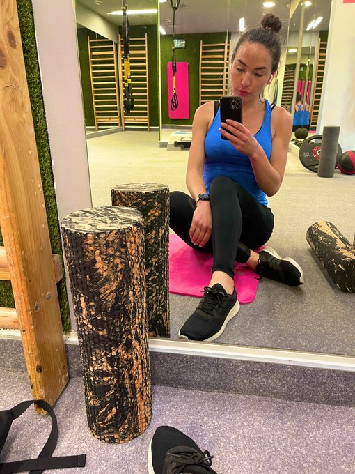 Morning workout 💪🏽💪🏽💪🏽 #natalygold #gym #fitnesslifestyle https://t.co/Rmt8xQOLs0<a href="/tag/natalygold"class="tags">#natalygold</a><a href="/tag/gym"class="tags">#gym</a><a href="/tag/fitnesslifestyle"class="tags">#fitnesslifestyle</a>