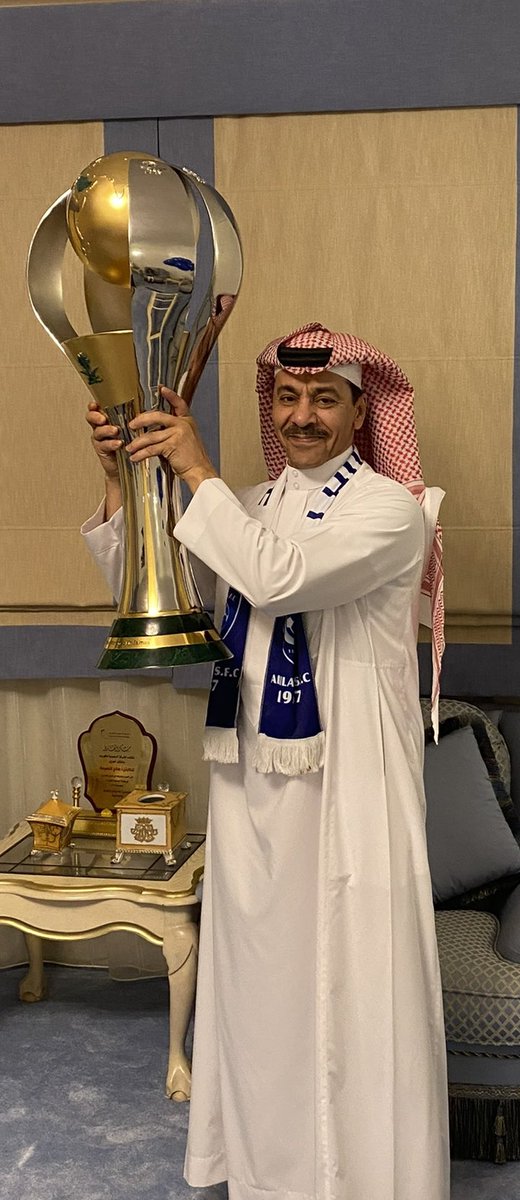 خرج والدي من المستشفئ الحمد لله والشكر ربي يحفظه ويعطيه طوله العمر و الله يجعلها آخر الأوجاع يادنيتي ونور عيني 💙💙💙💙💙