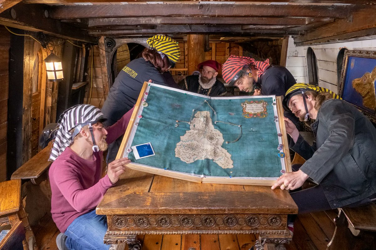 GoldenHinde_'s tweet photo. Solve mind-expanding puzzles and meet fascinating characters as you 'Escape From the Golden Hinde'. London's only #EscapeRoom on a sailing ship, created by the acclaimed @escapeintime. Join us today.
https://t.co/cdWaAkVr8g
#Tudor #TudorGalleon #WhatToDoInLondon #EscapeAdventure https://t.co/ZWEJYDNp5u