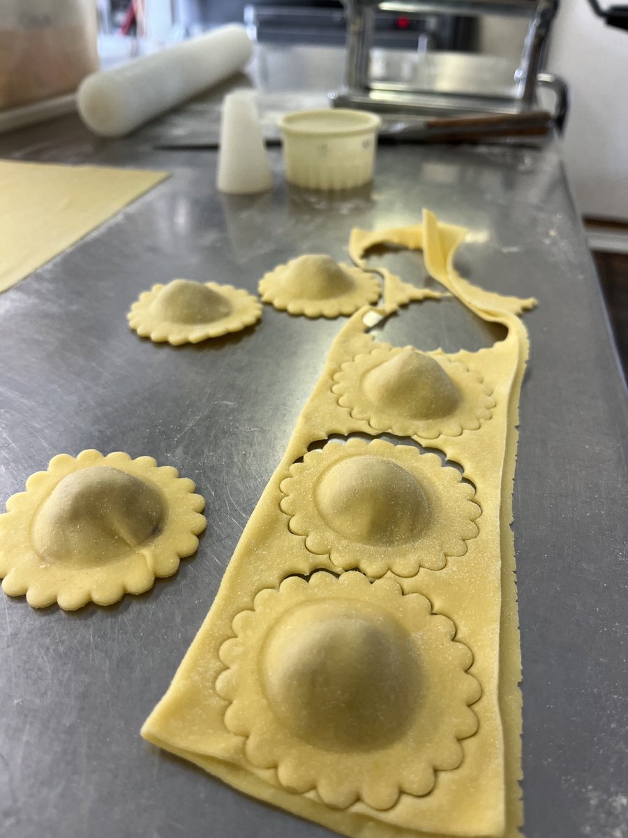 Fat Olives tweet media