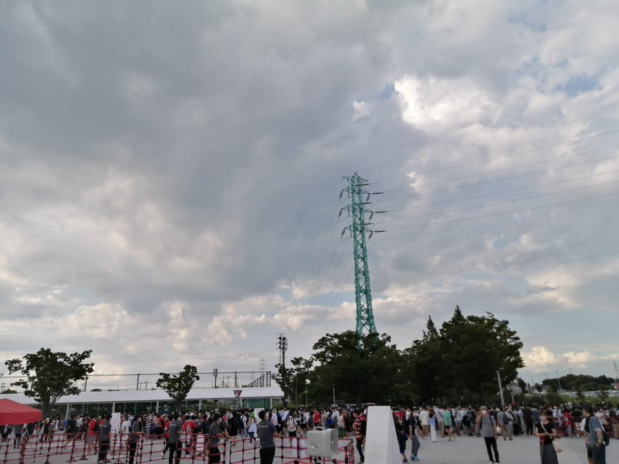 浦和レッズ パリサンジェルマン グッズ列 待ち時間や売り切れ情報 Karin塔