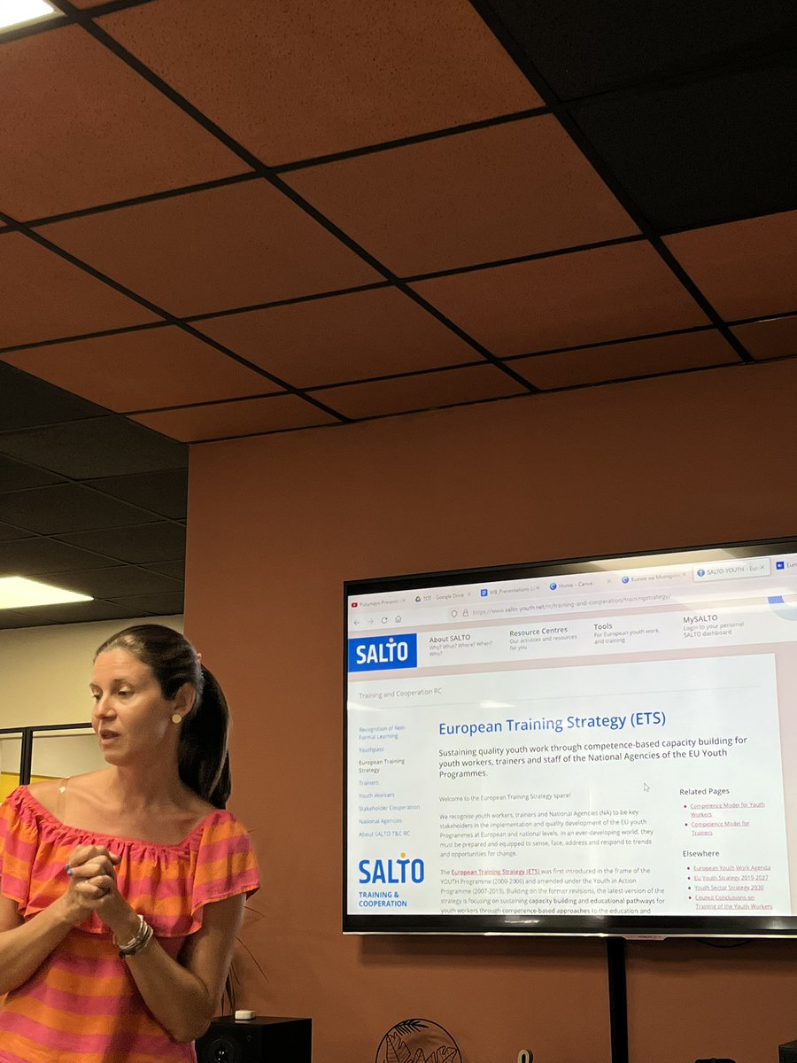 Selin Oner tweet media