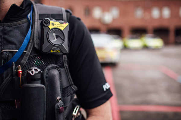 Our new policing model has enabled neighbourhood and response teams to work together and share knowledge for the benefit of the communities they serve 👍 (1/4)