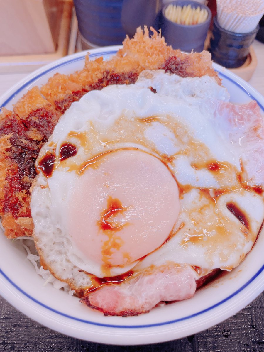 かつやのベーコンエッグソースカツ丼はいつまで カロリーや口コミも なっぱログ