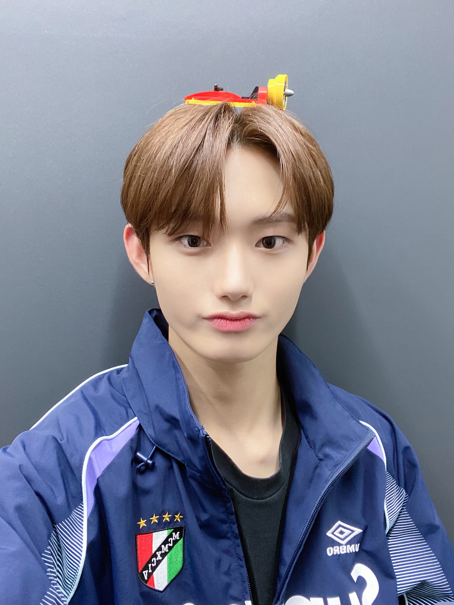 FYVklAIaAAAjpja?format=jpg&name=large