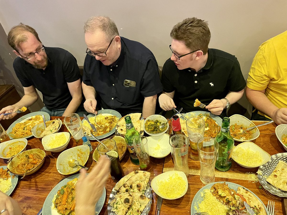 5492Lodge's tweet image. The brothers of Beddington Lodge met up for a Lodge Curry and catch up during the summer break. A great time was had and we’ll be meeting again soon for a Beddington BBQ!!! @SurreyMason #Friends #GoodTimes #Support #Freemasonry @UGLE_GrandLodge