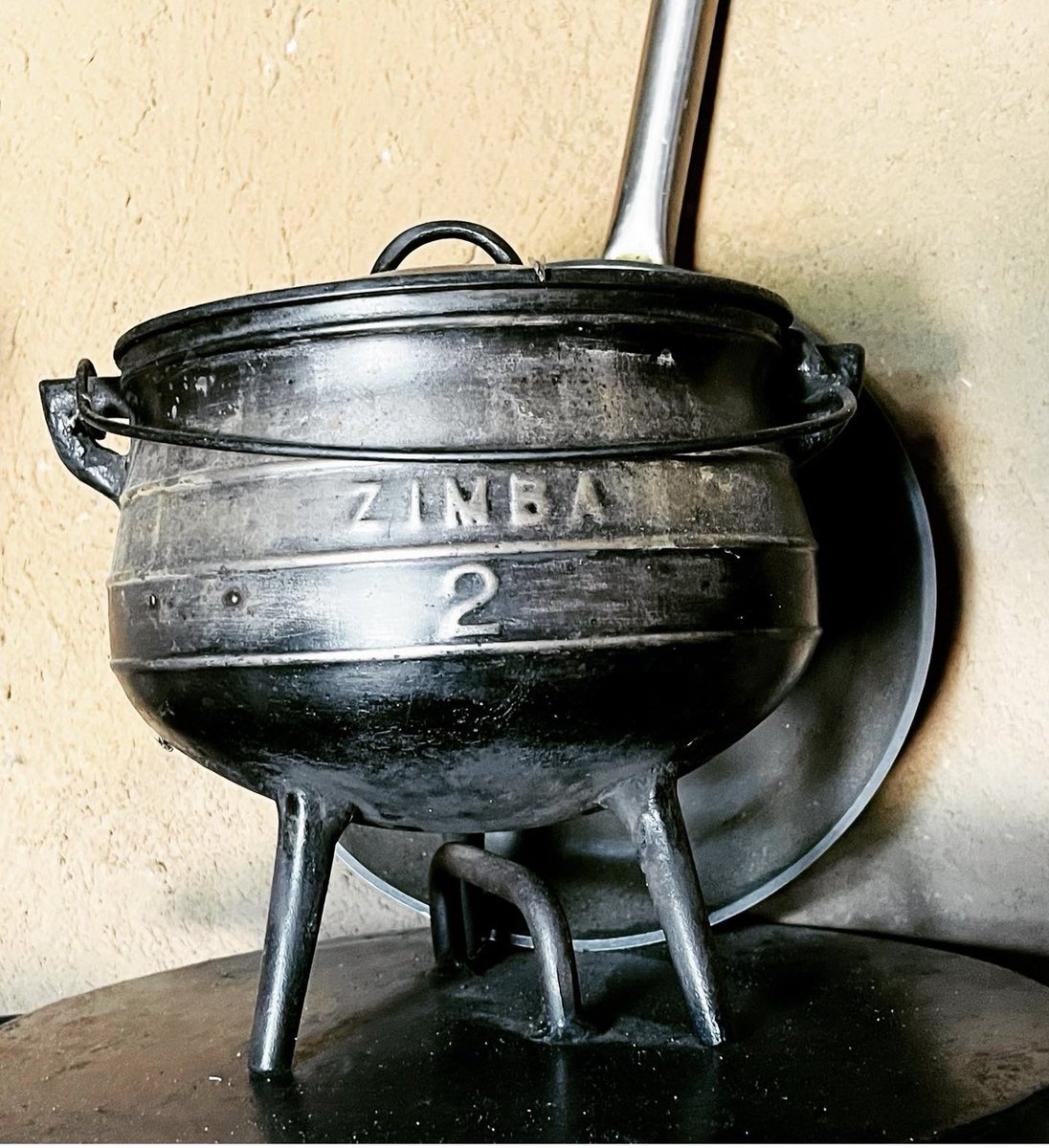 Zimbabwean kitchen 🔥

<a href="/thokozile/">HILDA PACHAWO</a> @zambezi40 <a href="/iamglowmacc/">ClariSon</a> <a href="/ZHTS_/">ZHTS</a>