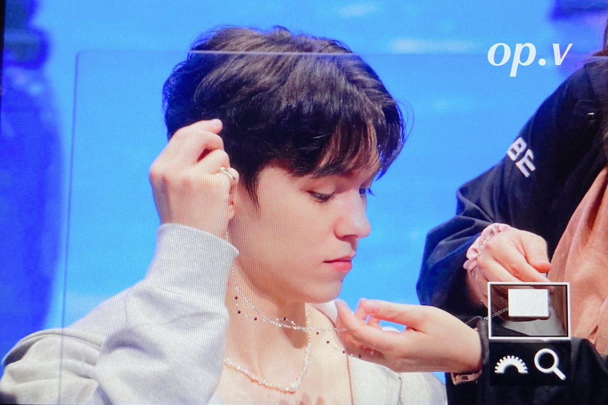 opus__v's tweet photo. 220723 #SEVENTEEN #세븐틴  
#VERNON #버논 https://t.co/VjUJmwa0jX