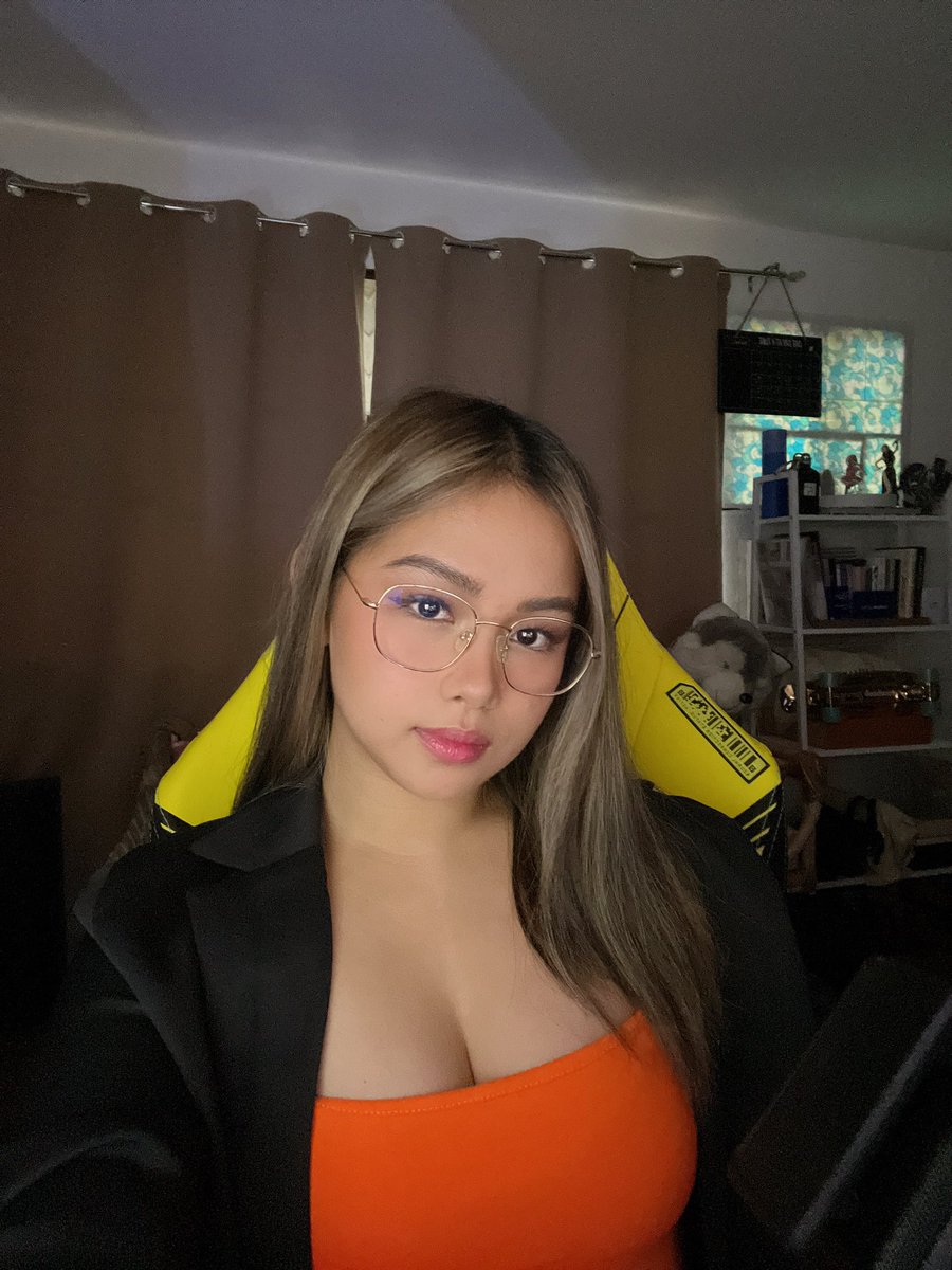 FrheaJaimil on Twitter: "🖤"