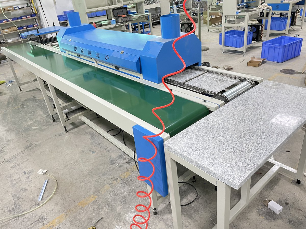 YinJack8's tweet image. Mold baking tunnel oven for pvc/silicone patches, badge, name label, outsole, strap production…#pvcpatchbaking #moldbakingoven #heatingmachine #pvcpatch