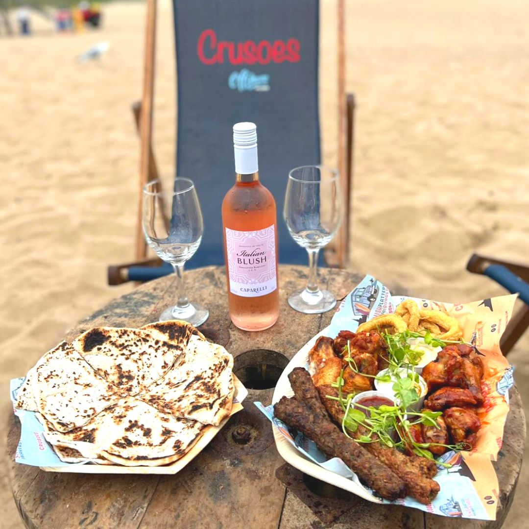 Crusoes1's tweet image. New addition to the Street Food offering! 
Sharing Platter Combo: Honey bbq wings, hot wings, calamari, mixed koftas, garlic &amp;amp; chilli flatbread, dips, bottle of house wine - only £29.95!

#sharingplatter #combodeal #crusoesstreetfood #tynemouthrestaurant #beachrestaurant