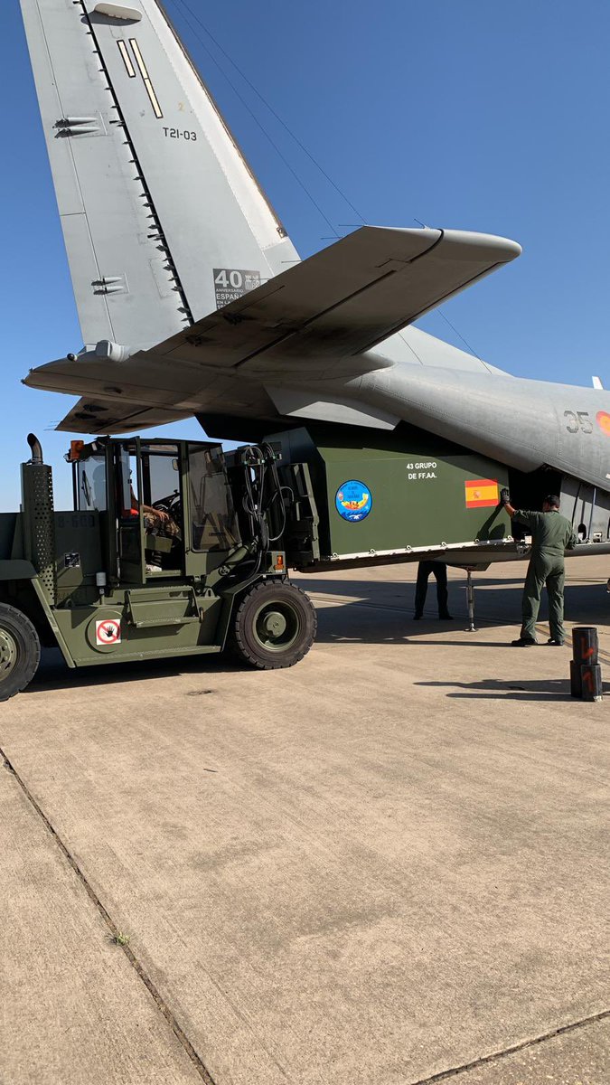 Nuestros #Corsarios van rumbo a #Tenerife 🔥🌳🔥

Preparan el despliegue para sumarse a los trabajos de extinción en la isla ✈️💦🔥

¡Vamos para allá! 🫡

#SomosElAire 🇪🇸

<a href="/Defensagob/">Ministerio Defensa</a> <a href="/mitecogob/">Transición Ecológica y Reto Demográfico</a>