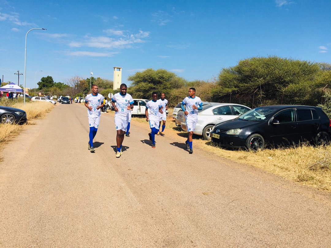 The Blue Train...

<a href="/PhutiMasters_SC/">Ee Ko DIthoweng</a>