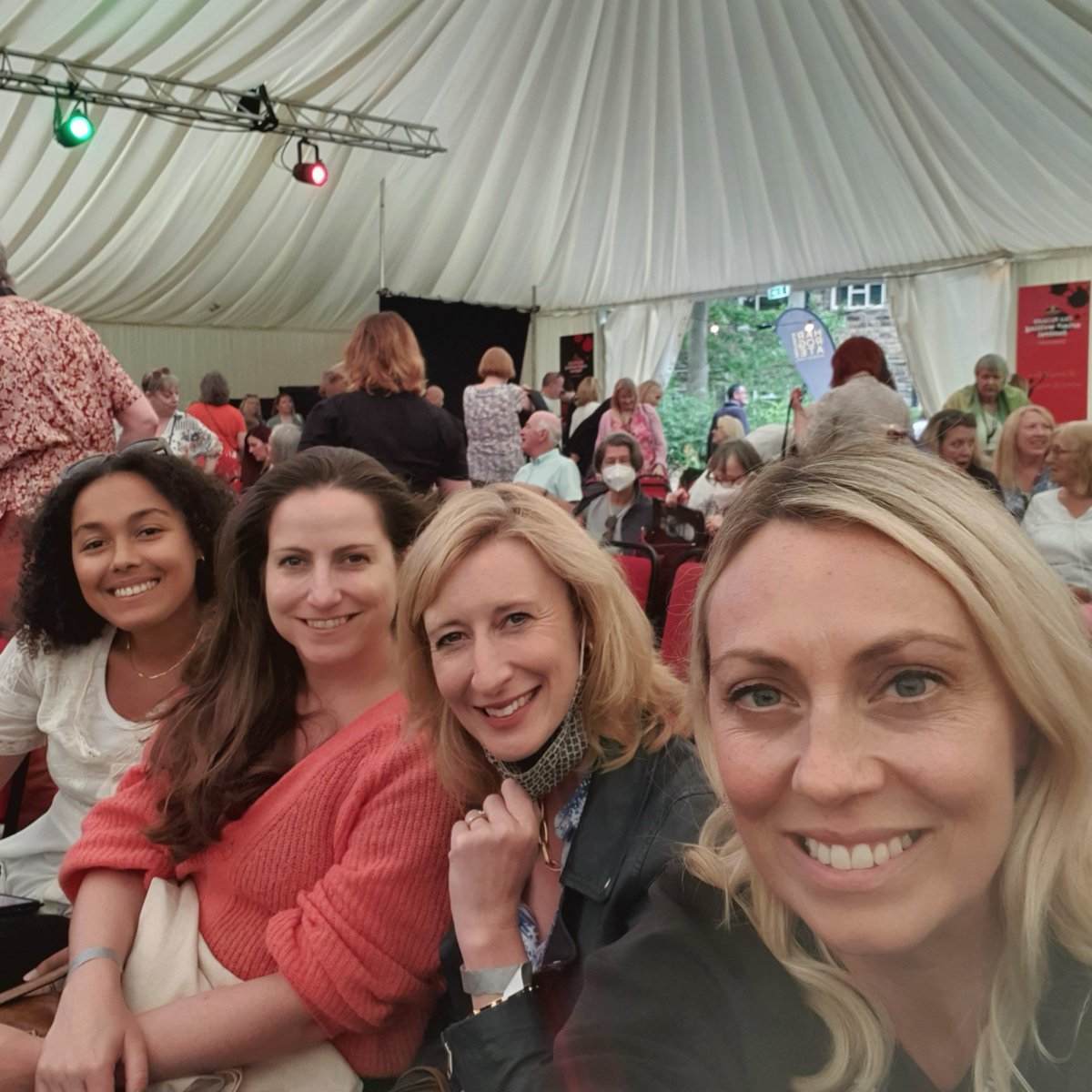 AmandaCasssidy's tweet photo. Brilliant #Newblood panel hosted by @valmcdermid with the @MMLitAgency team @agentmilburn @LianeLouise
#Harrogate #HarrogateSayHello @TheakstonsCrime https://t.co/8Ns9q44rM2