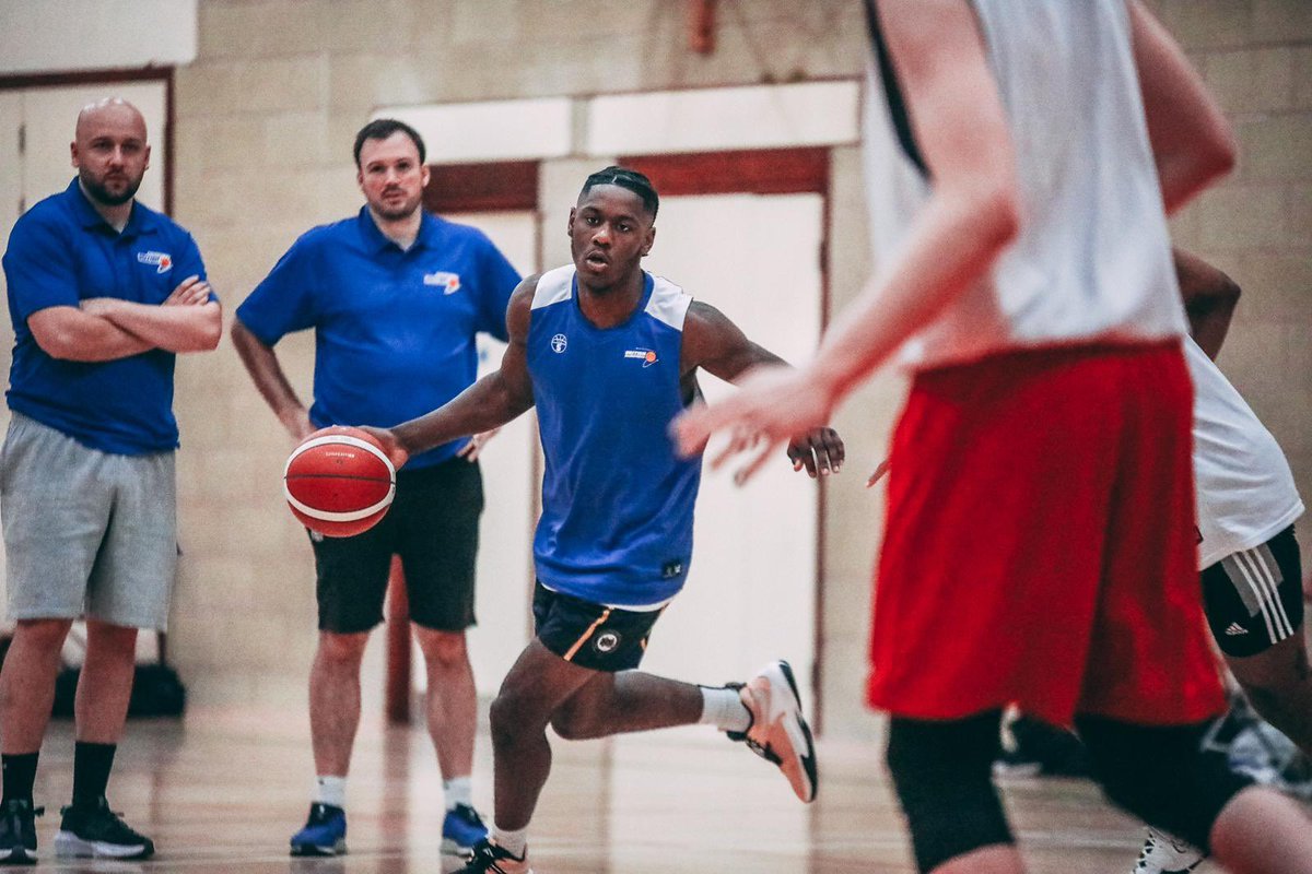 gbbasketball's tweet photo. Our Under-18 Men’s squad getting to work at Charnwood College as they prepare for the FIBA European Championships ‘A’ Division! 

📲Click the link to find the roster selected by Head Coach Craig Nicol.

👉 https://t.co/9Zq3KBmtOD

#BritishBasketball 

📸 @peteman82 https://t.co/Mx0qQxwU7I
