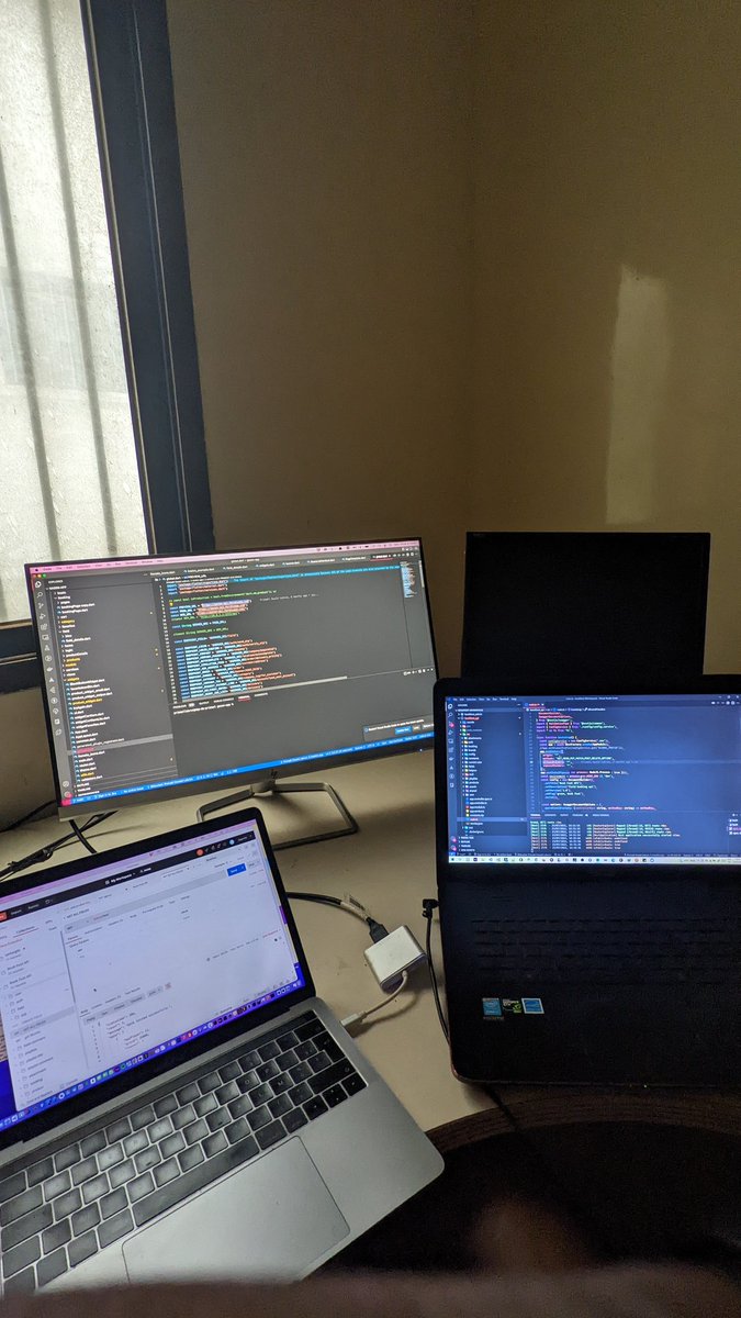 docker_ps's tweet image. #1