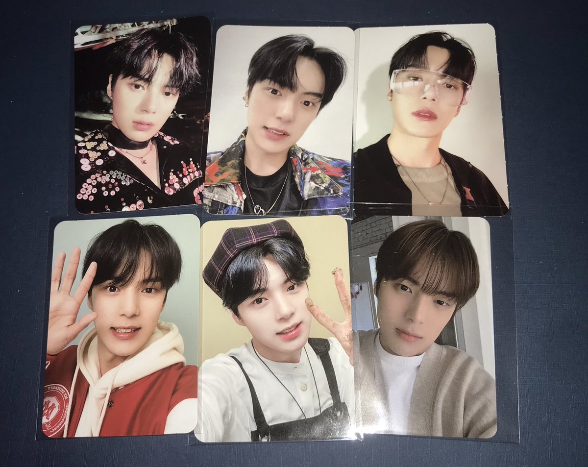 몬스타엑스 이민혁 포카 양도합니다

+0.2 (배송비) 해서 선제시해주세요 

일괄하시면 에눌해드려요 

배레모댕 말티댕 팬콘 이민혁 바인더 고글민혁 민들레댕