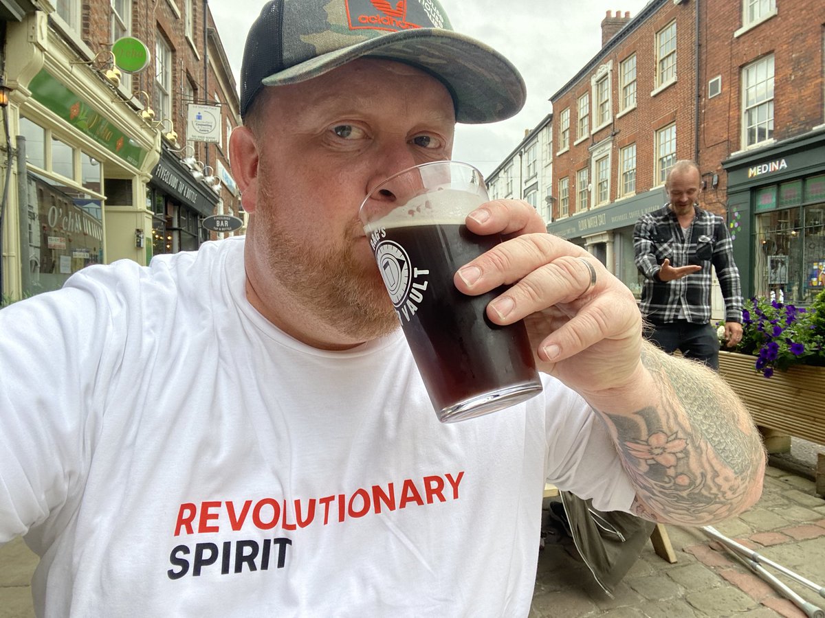 Inthemanshed's tweet photo. Representing @weare1of100 & #AHSP crew #AHSPC big up all the heads! ๐โ๐ป @rgbeervault https://t.co/sUikqLsP24