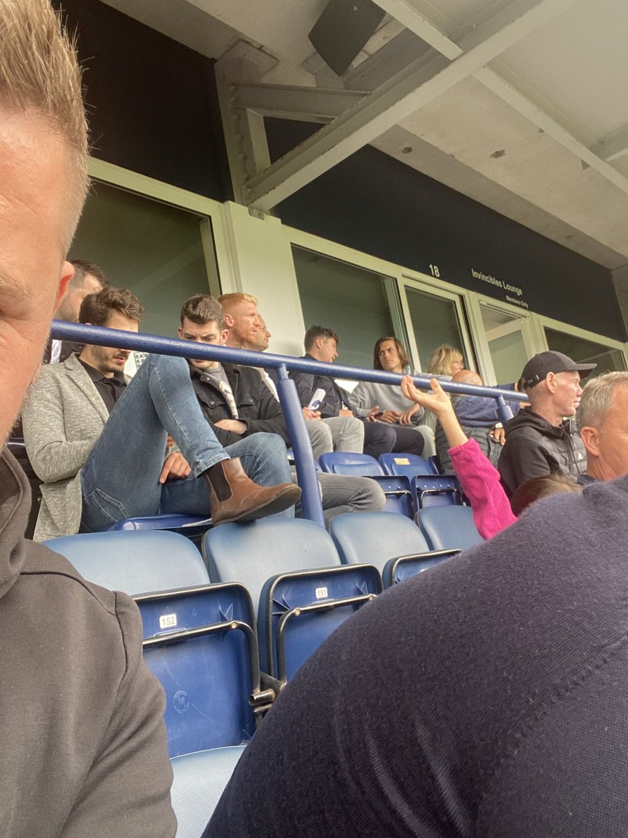 JoeTayl0r's tweet photo. Alvaro Fernandez hopefully not changing his mind 👀 #PNEFC #pne https://t.co/h5TnFrp6Qh
