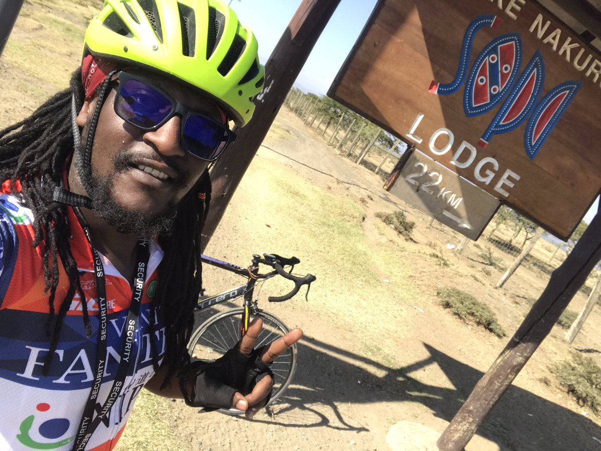 AzuTopshutter's tweet photo. Finally after 3 Months of being off the Bike 🚲 I woke up today morning thinking 🤔 I am in Uganda 🇺🇬 for #ElgonCup but I was still in Nakuru. My Baby Girl 🚴 #bumblebee asked if I wanted to ride?? 
1hr later I was in Elementaita having breakfast 🥞 🍳 #TourDeFrance 

#Cycle4Fun https://t.co/RUbzXxarIK