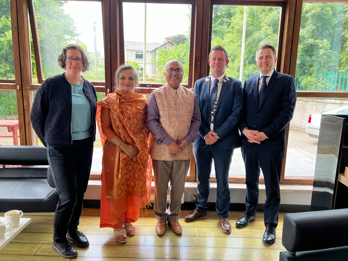 Memorable visit to #Enniscorthy!

Delighted to meet charismatic, youthful <a href="/fiannafailparty/">Fianna Fáil</a> TD Hon’ble <a href="/JamesBrowneTD/">James Browne TD</a>, Minister of State for #LawReform, <a href="/DeptJusticeIRL/">Department of Justice, Home Affairs and Migration</a> &amp; learn about key initiatives under his leadership. 
Have much to learn from each other’s democratic experience!
