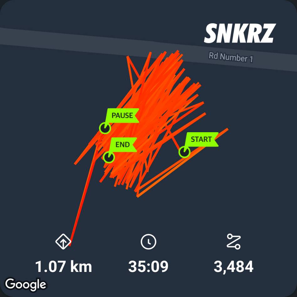 Grfsrma's tweet photo. Don't blame me for this. It just happens 🙂
@theSNKRZ #SNKRZ #Move2Earn #MoveToEarn #DAILYMISSION #DAY29 https://t.co/EpxL7BWACf